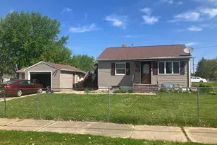 1921 3rd Ave NE, Austin, MN 55912 - Photo 1