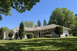 351 Selby Ave, Owatonna, MN 55060 - Photo 1