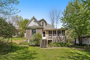 12960 Pleasant Ave, Lindstrom, MN 55045 - Photo 1