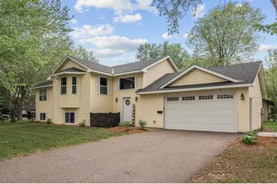 1002 8th Avenue N, Princeton, MN 55371 - Photo 1