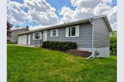 307 10th Avenue NE, Stewartville, MN 55976 - Photo 1