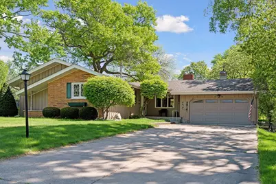 3916 Xylon Avenue N, New Hope, MN 55427 - Photo 1