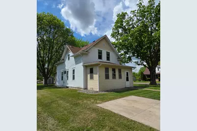 225 S Irving Avenue, Rush City, MN 55069 - Photo 1