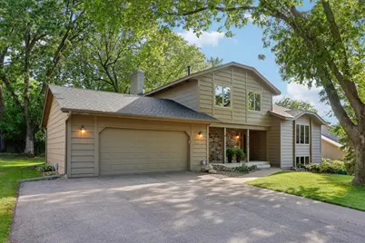 7201 Lakeview Drive, Bloomington, MN 55438 - Photo 1