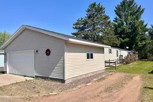 33363 Gardenview Dr, Sturgeon Lake, MN 55783 - Photo 1