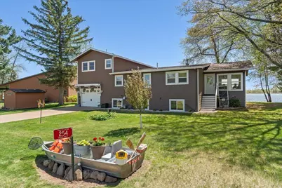 254 Magnor Lake Court, Clayton, WI 54004 - Photo 1