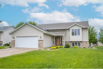 124 Waynesborough Way, Mankato, MN 56001 - Photo 1