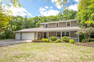 196 Mary Cir, North Mankato, MN 56003 - Photo 1