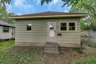 210 17th Avenue N, Saint Cloud, MN 56303 - Photo 1