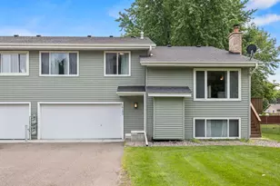 16183 Flagstaff Ct S, Lakeville, MN 55068 - Photo 1