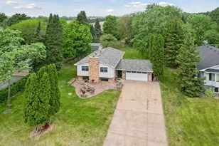 8236 113th St S, Cottage Grove, MN 55016 - Photo 1