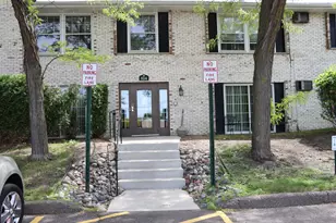 814 Old Settlers Trail, Hopkins, MN 55343 - Photo 1