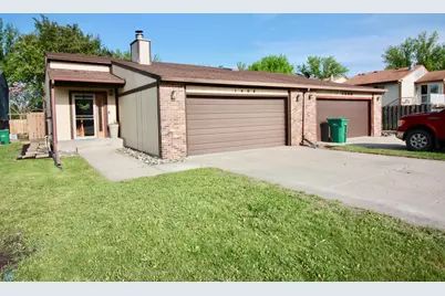 1408 12th Street N, Wahpeton,  58075 - Photo 1