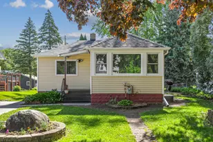 926 Bellows St, West Saint Paul, MN 55118 - Photo 1