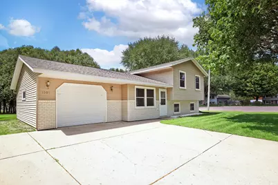 1305 5th Street NW, Waseca, MN 56093 - Photo 1