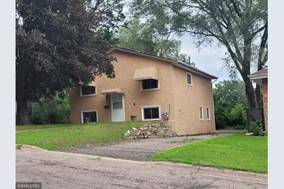 327 14th Avenue S, South Saint Paul, MN 55075 - Photo 1