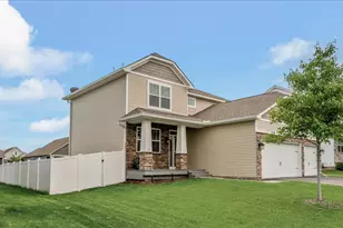 1750 Astoria Dr, Shakopee, MN 55379 - Photo 1