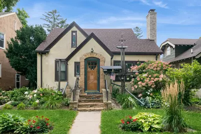 241 Queen Avenue S, Minneapolis, MN 55405 - Photo 1