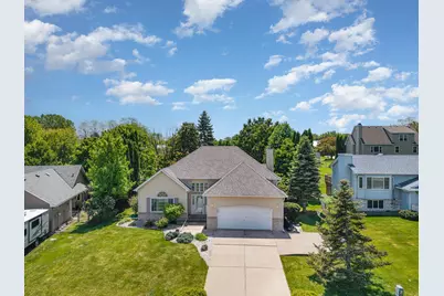 5462 Golfview Circle N, Oakdale, MN 55128 - Photo 1