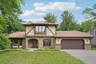 669 Lake Pine Dr, Shoreview, MN 55126 - Photo 1
