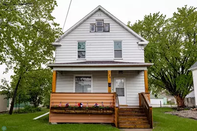 726 College Street N, Fargo, ND 58102 - Photo 1