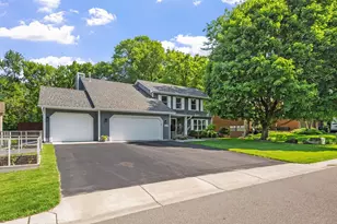 11422 71st Ave N, Maple Grove, MN 55369 - Photo 1