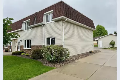 1815 Lakewood Avenue, Albert Lea, MN 56007 - Photo 1