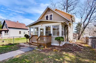 2522 Thomas Ave N, Minneapolis, MN 55411 - Photo 1