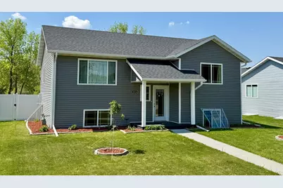 2014 Nelson Drive, Thief River Falls, MN 56701 - Photo 1