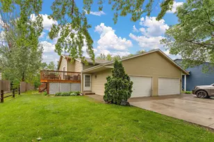 1533 Roundhouse Cir, Shakopee, MN 55379 - Photo 1