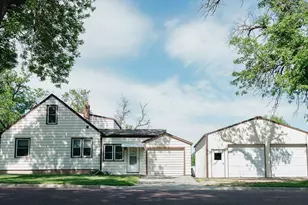 71 Birch St E, Trimont, MN 56176 - Photo 1