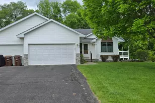 302 8th Ave S, Buffalo, MN 55313 - Photo 1