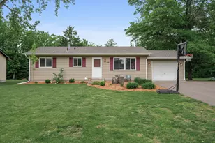 115 Woodland Dr, Princeton, MN 55371 - Photo 1