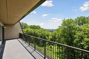 8121 34th Ave S, Bloomington, MN 55425 - Photo 1