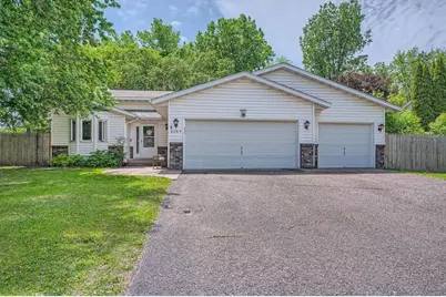 6095 22nd Street N, Oakdale, MN 55128 - Photo 1