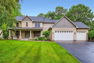 946 Wild Rose Ct, Eagan, MN 55123 - Photo 1