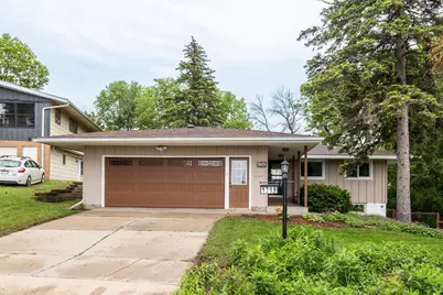 1719 4th Avenue NE, Rochester, MN 55906 - Photo 1