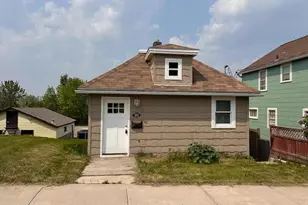 7 W Shagawa Rd, Ely, MN 55731 - Photo 1