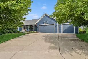 15285 Timber Ridge Dr, Burnsville, MN 55306 - Photo 1