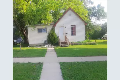 807 Weston Avenue, Saint James, MN 56081 - Photo 1