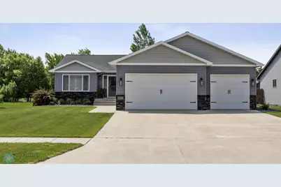 5705 67th Street S, Fargo, ND 58104 - Photo 1