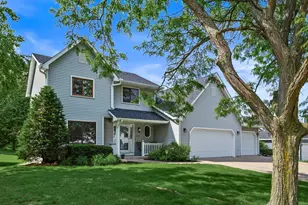 1784 Windjammer Dr, Woodbury, MN 55125 - Photo 1