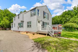 611 10th St S, Moorhead, MN 56560 - Photo 1