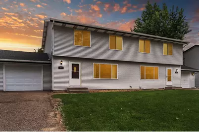 1077 Thorndale Avenue, New Brighton, MN 55112 - Photo 1