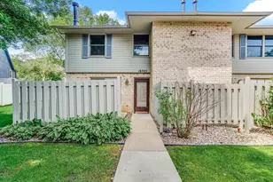 18705 Clear View Ct, Minnetonka, MN 55345 - Photo 1