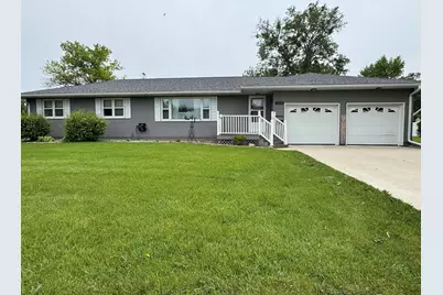 1205 W Park Avenue, Olivia, MN 56277 - Photo 1