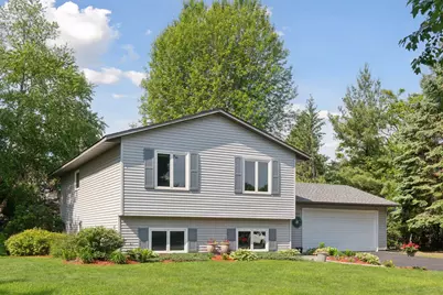 10464 Devonshire Place, Eden Prairie, MN 55347 - Photo 1