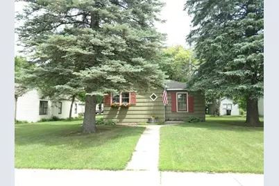 1117 7th Street SW, Willmar, MN 56201 - Photo 1