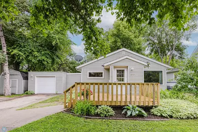 1019 3rd Avenue N, Moorhead, MN 56560 - Photo 1