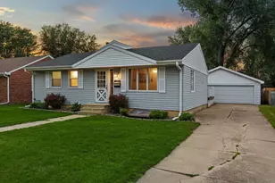 2101 6th Ave NE, Austin, MN 55912 - Photo 1